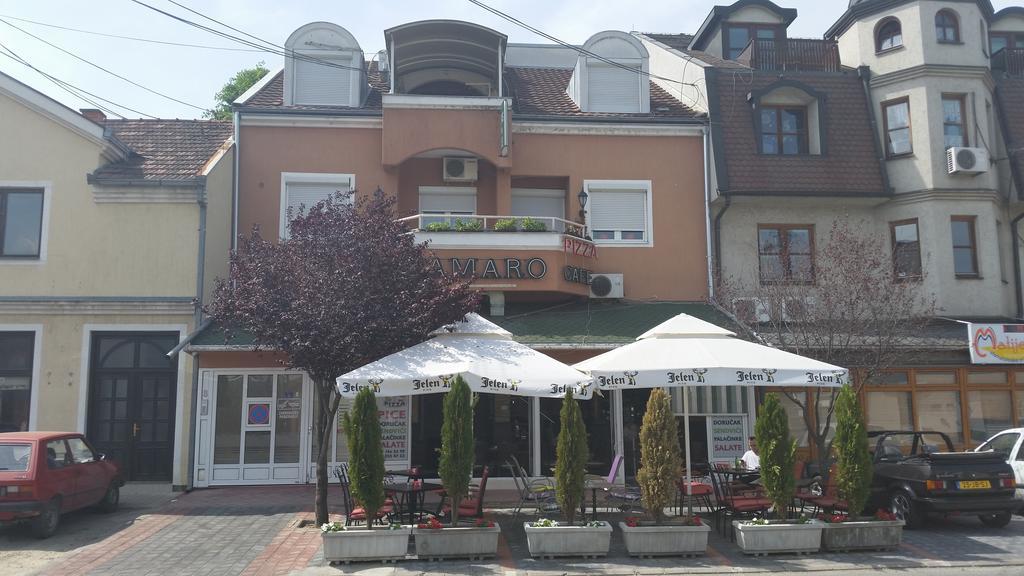 Apartmani Amaro Novi Sad Esterno foto