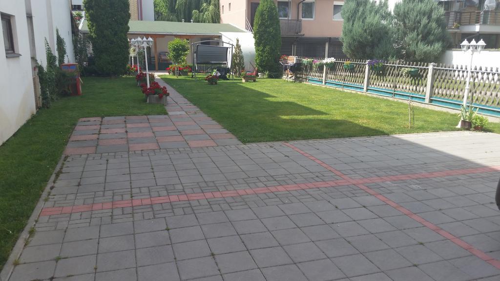 Apartmani Amaro Novi Sad Esterno foto