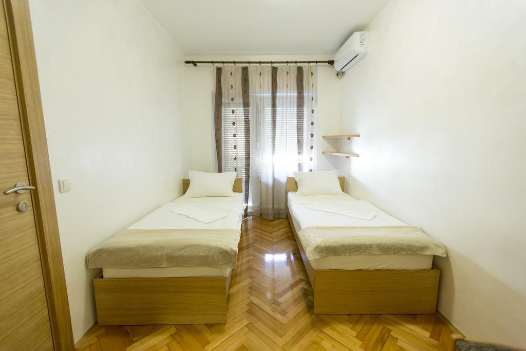 Apartmani Amaro Novi Sad Esterno foto