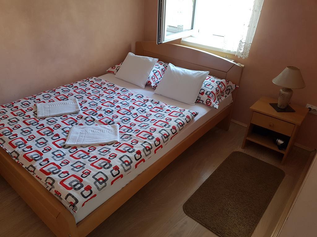 Apartmani Amaro Novi Sad Esterno foto